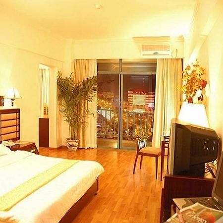 Green Bamboo Hotel Guilin Exterior photo