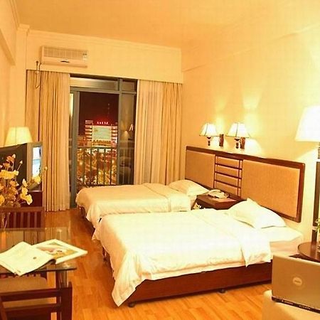 Green Bamboo Hotel Guilin Exterior photo